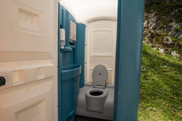 Best Construction site porta potty rental  in La Luz, NM