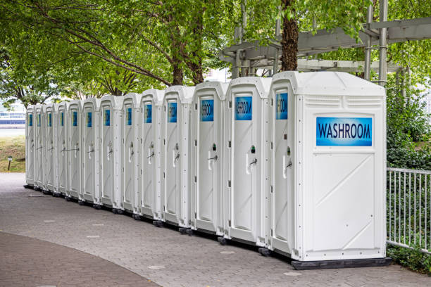Best Portable restroom trailer rental  in La Luz, NM